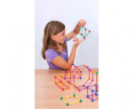 Set constructie - Corpuri geometrice - pentru 2-4 elevi