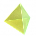 Piramidă triunghiulară regulată